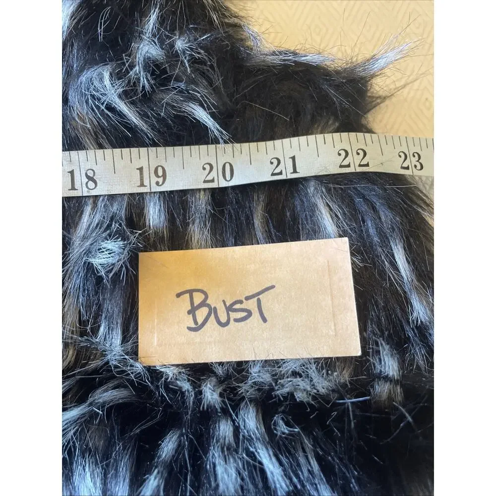 Berek NWT Tainted Whiskers Faux Fur Vest Red Satin Lining Black & White Size L - Picture 7 of 10